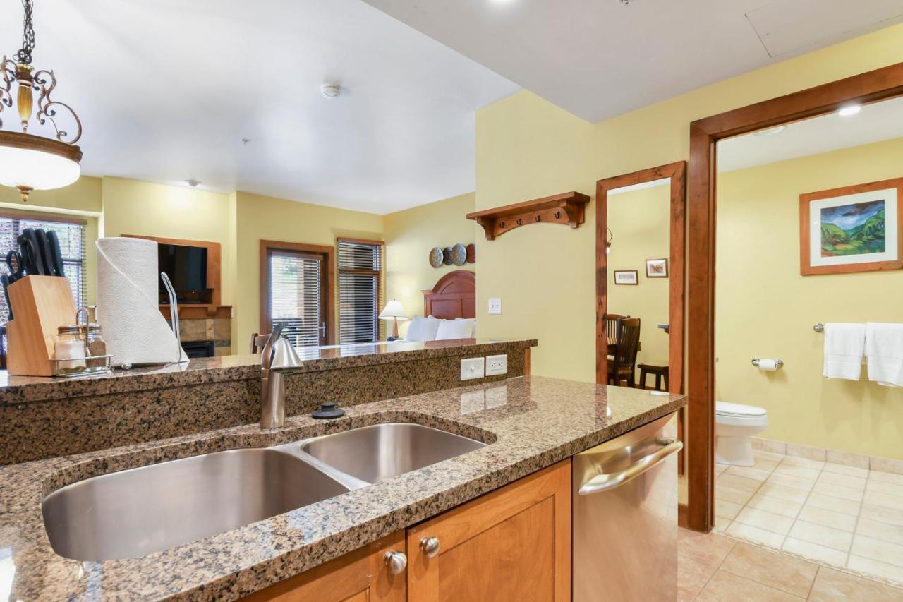 Sundial Lodge By Park City - Canyons Village Екстериор снимка